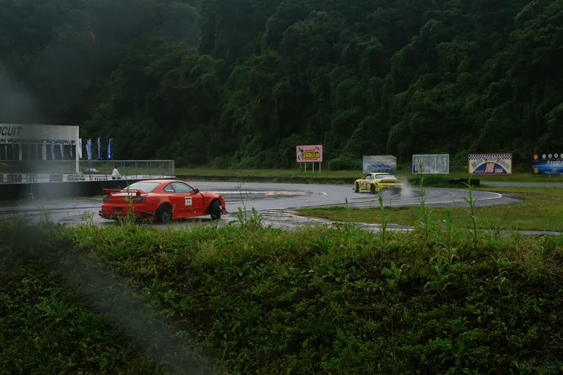 WONDER track day at Nikko Circuit — photograph 4